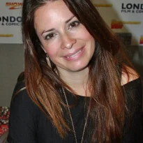 Holly Marie Combs