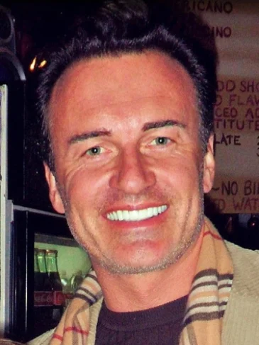 Julian McMahon